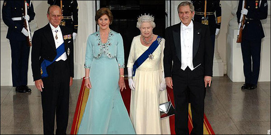 Bush & Queen Elizabeth May 10, 2007